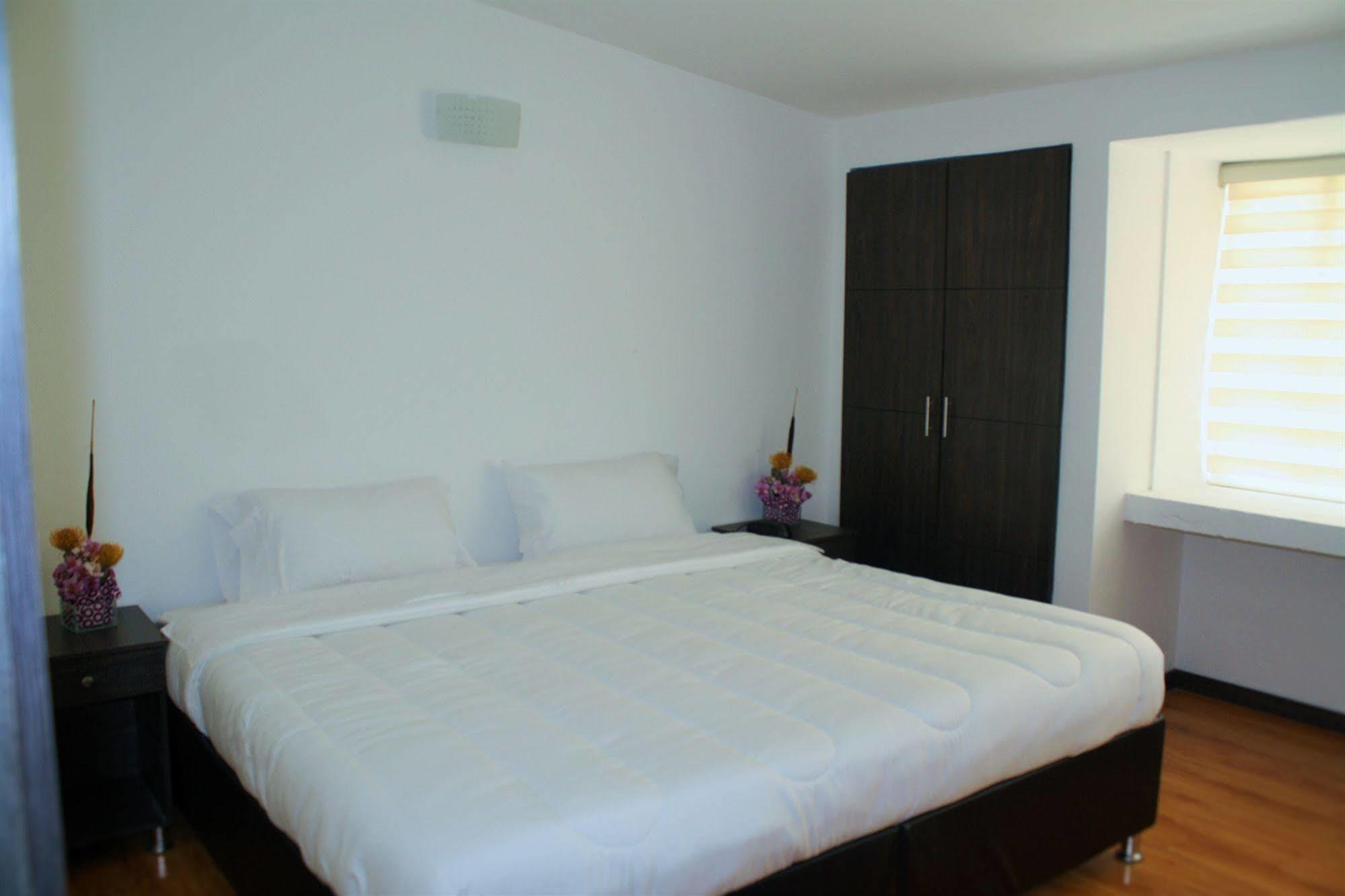 Stay Blue Hotel Богота Экстерьер фото